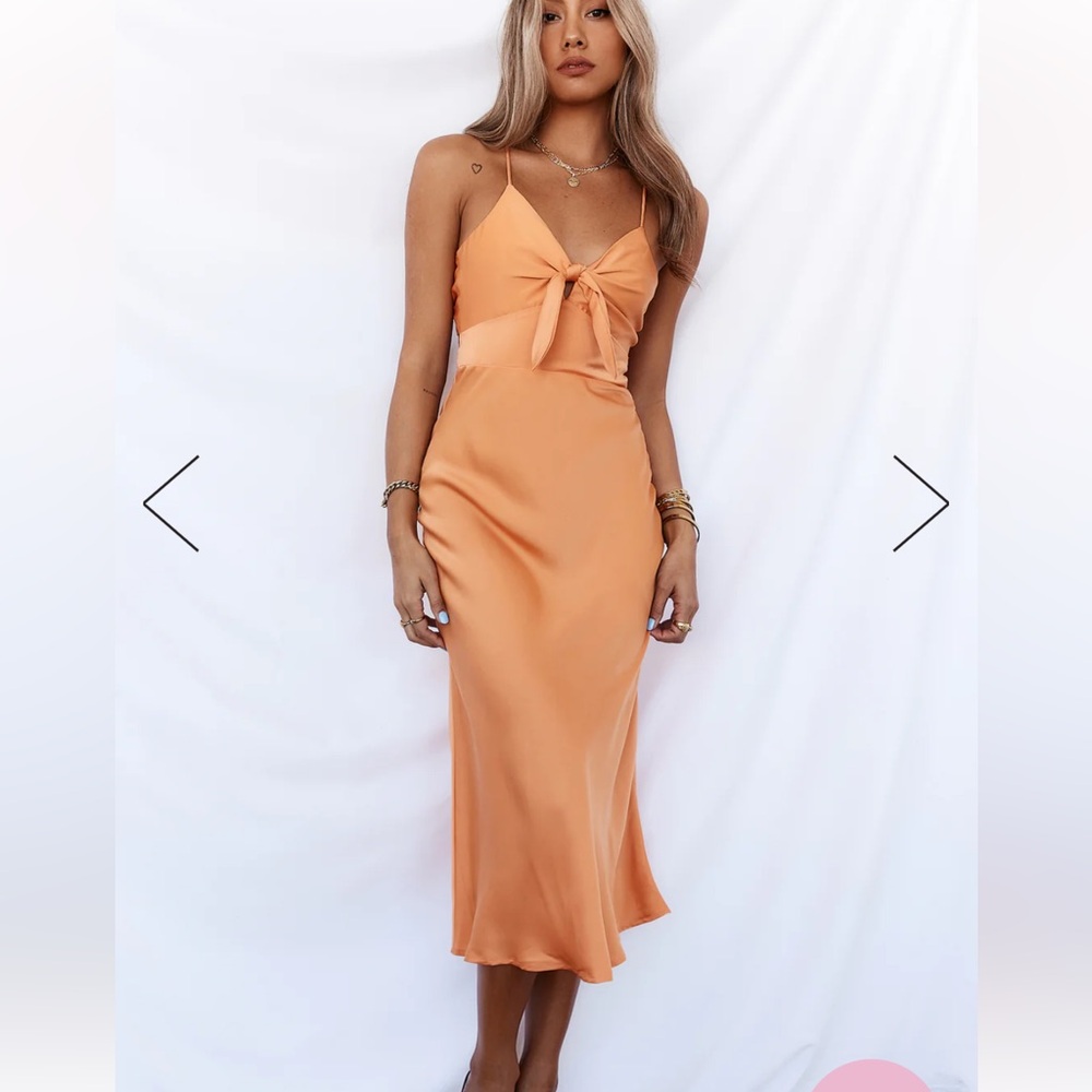 NWT Hello Molly Midi Dress “Started With a Kiss” Orange Size XS